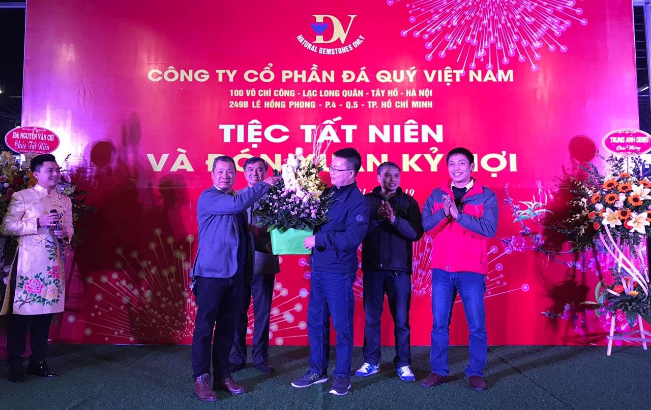 Tat Nien Da Quy Viet Nam 2018 3