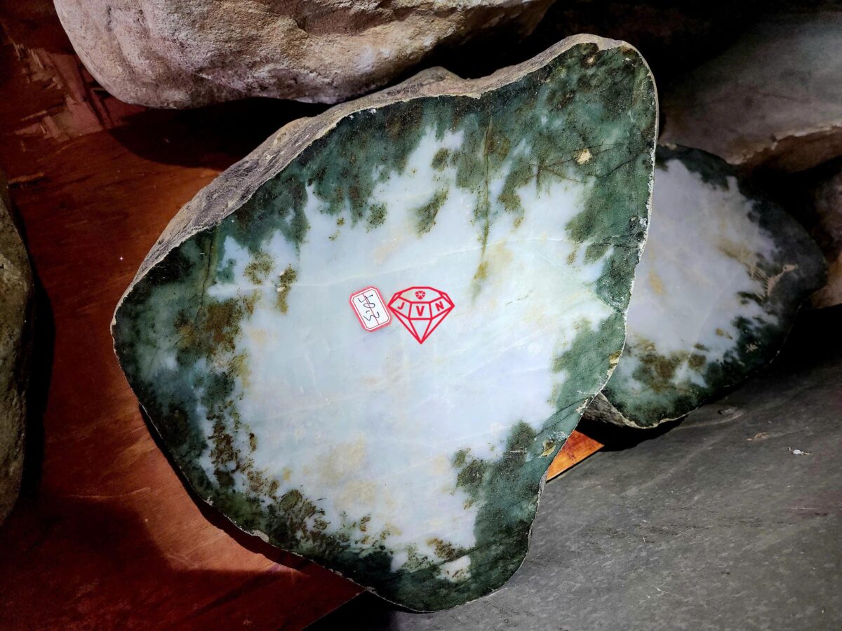 Da Ngoc Phi Thuy 24