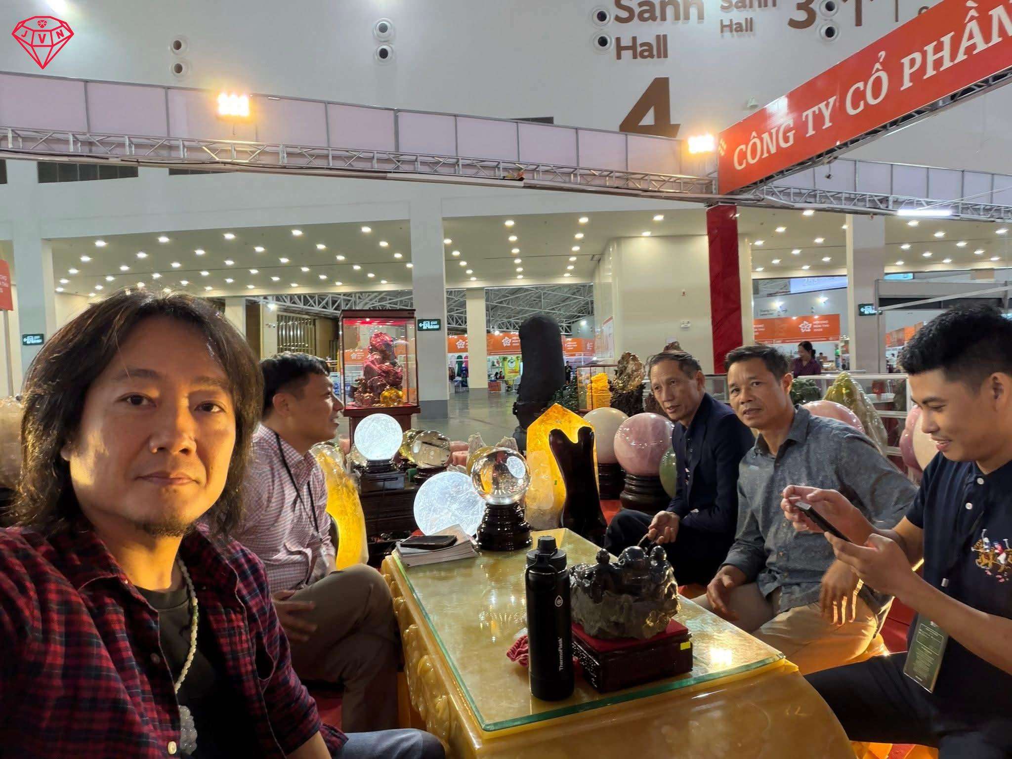 Hoi Cho Mua Thu Daquyvn 6