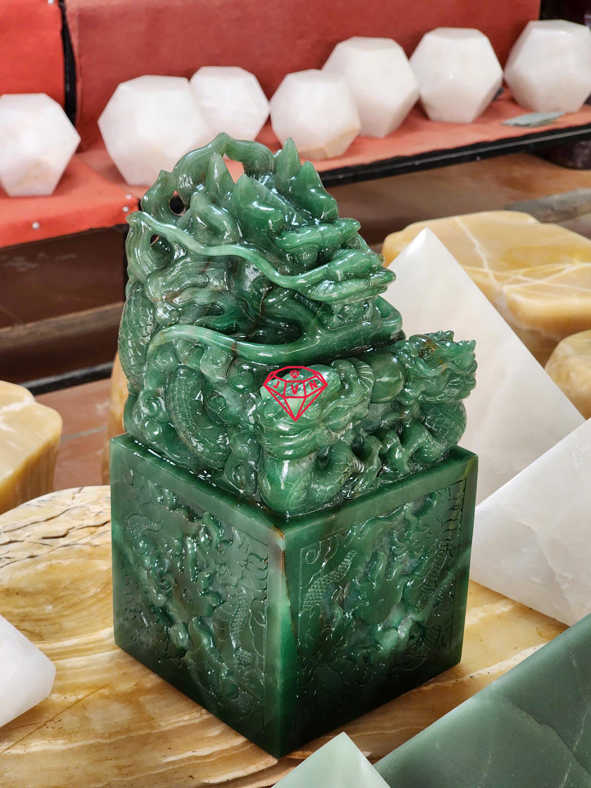 An Rong Da Quy Phong Thuy 2